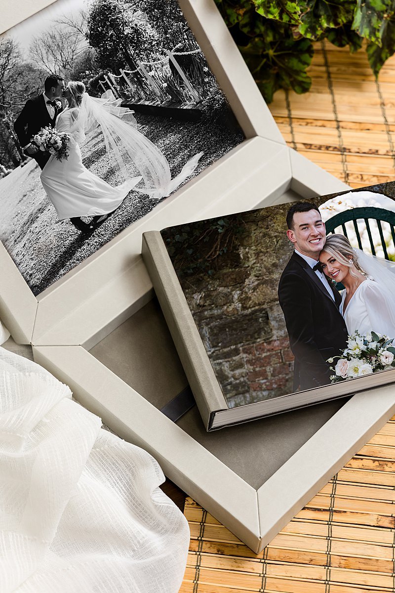 Beautiful Wedding Albums by Photography By Melissa