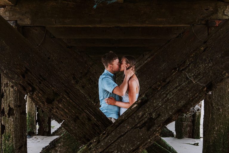 Meeting Erin & James: A Joyful Pre-Wedding Session by the Sea